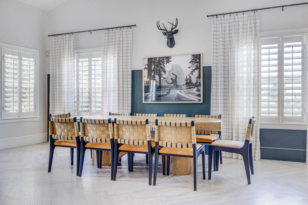 clubhouse dining area